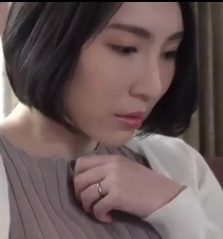 What's her name? (Or sauce?)