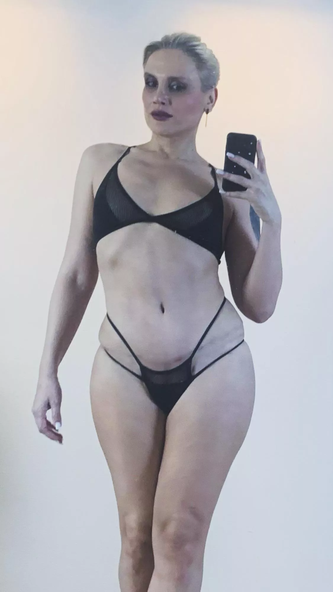 Who likes Pixie MILFs?