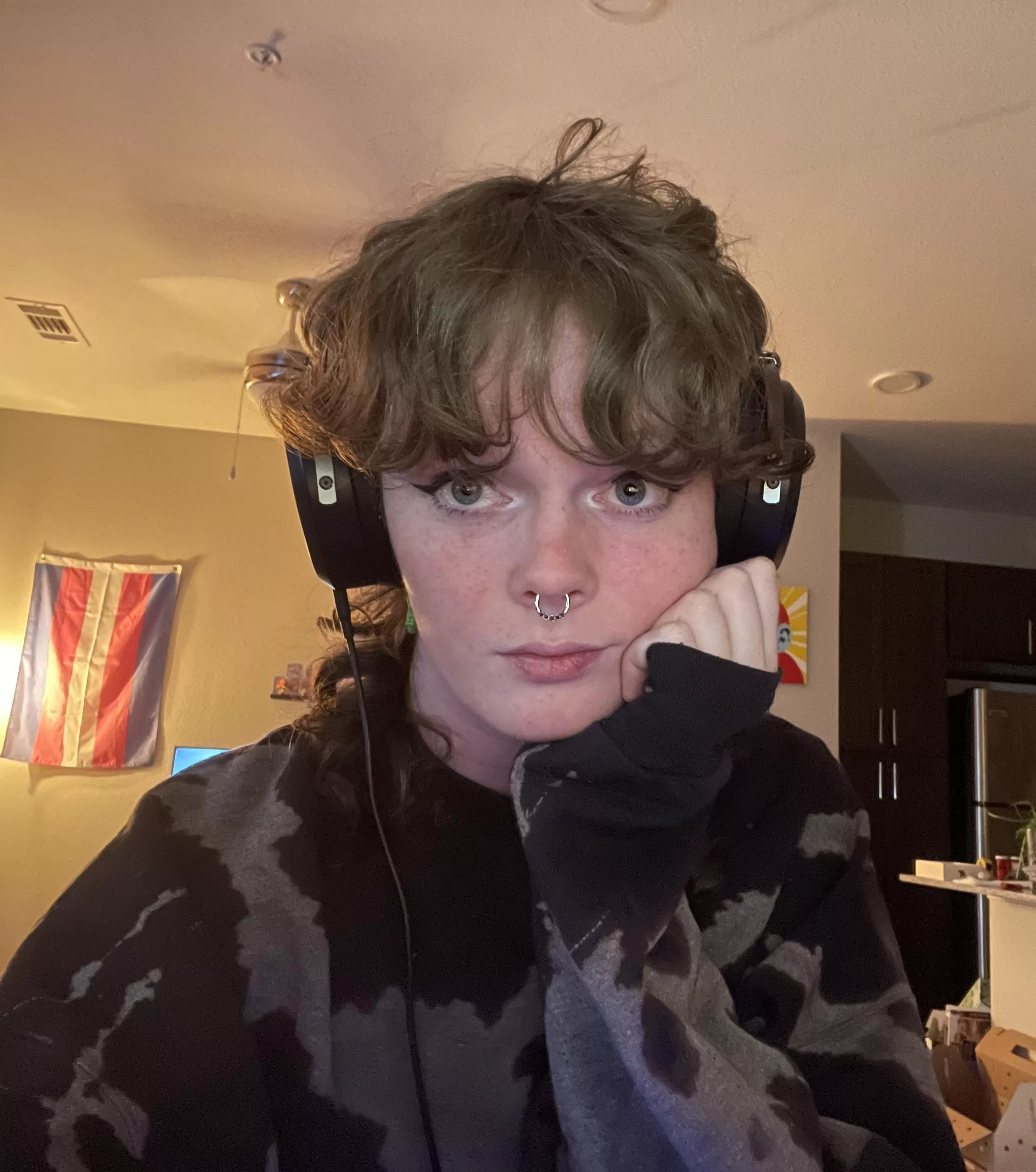 would u game with me? 🥺