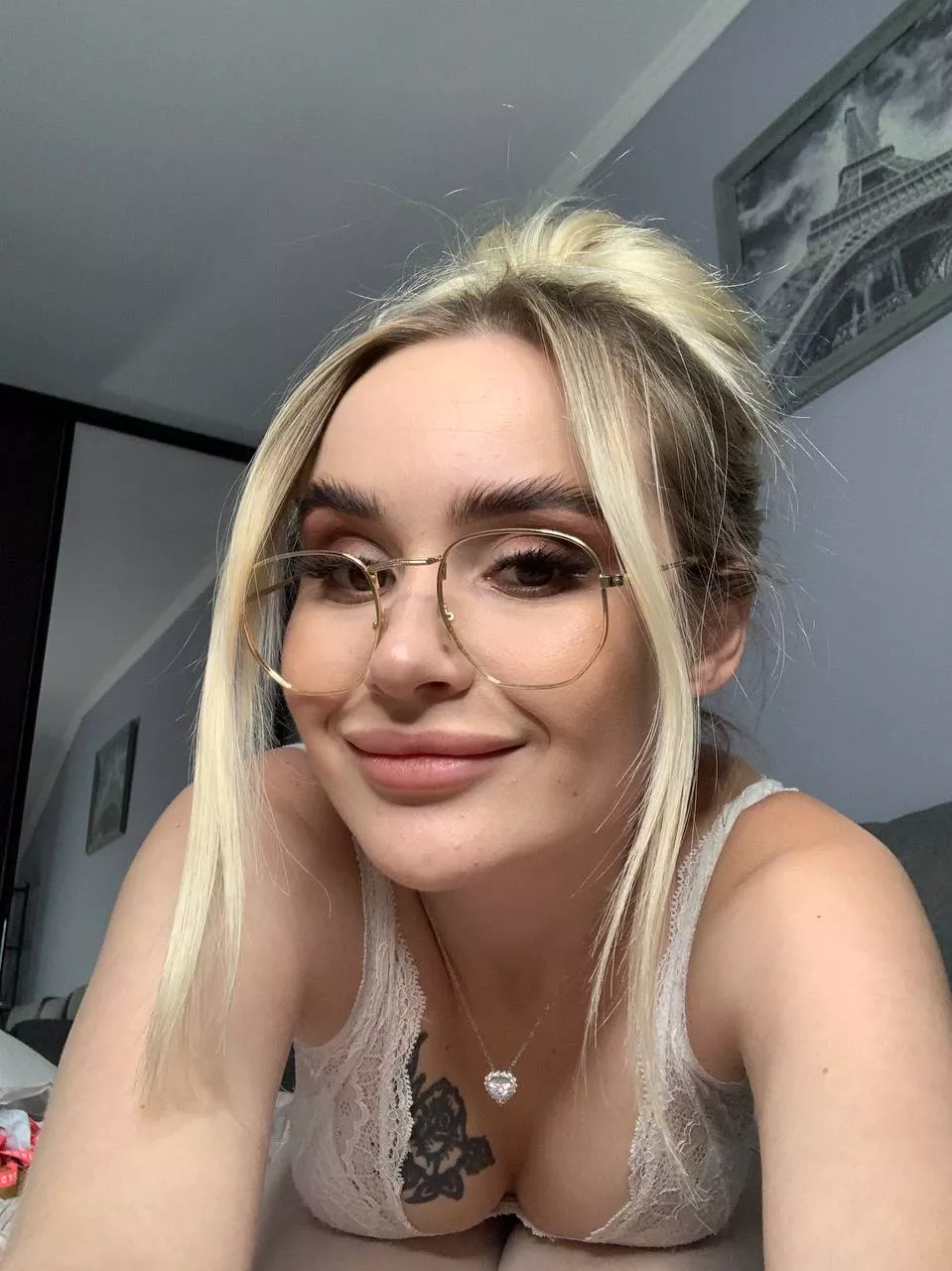 Hiiiiiii :)