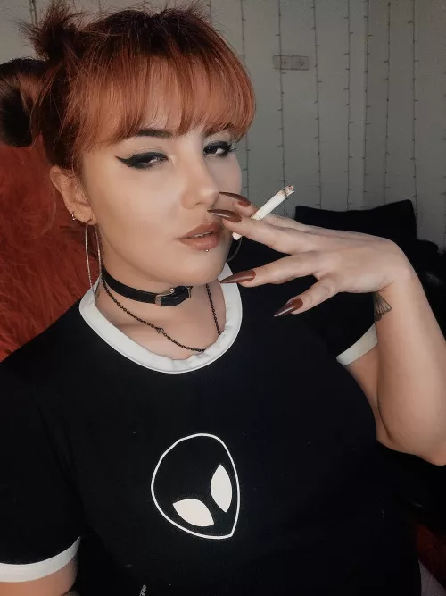 I'm feeling so good with my cig 🥰