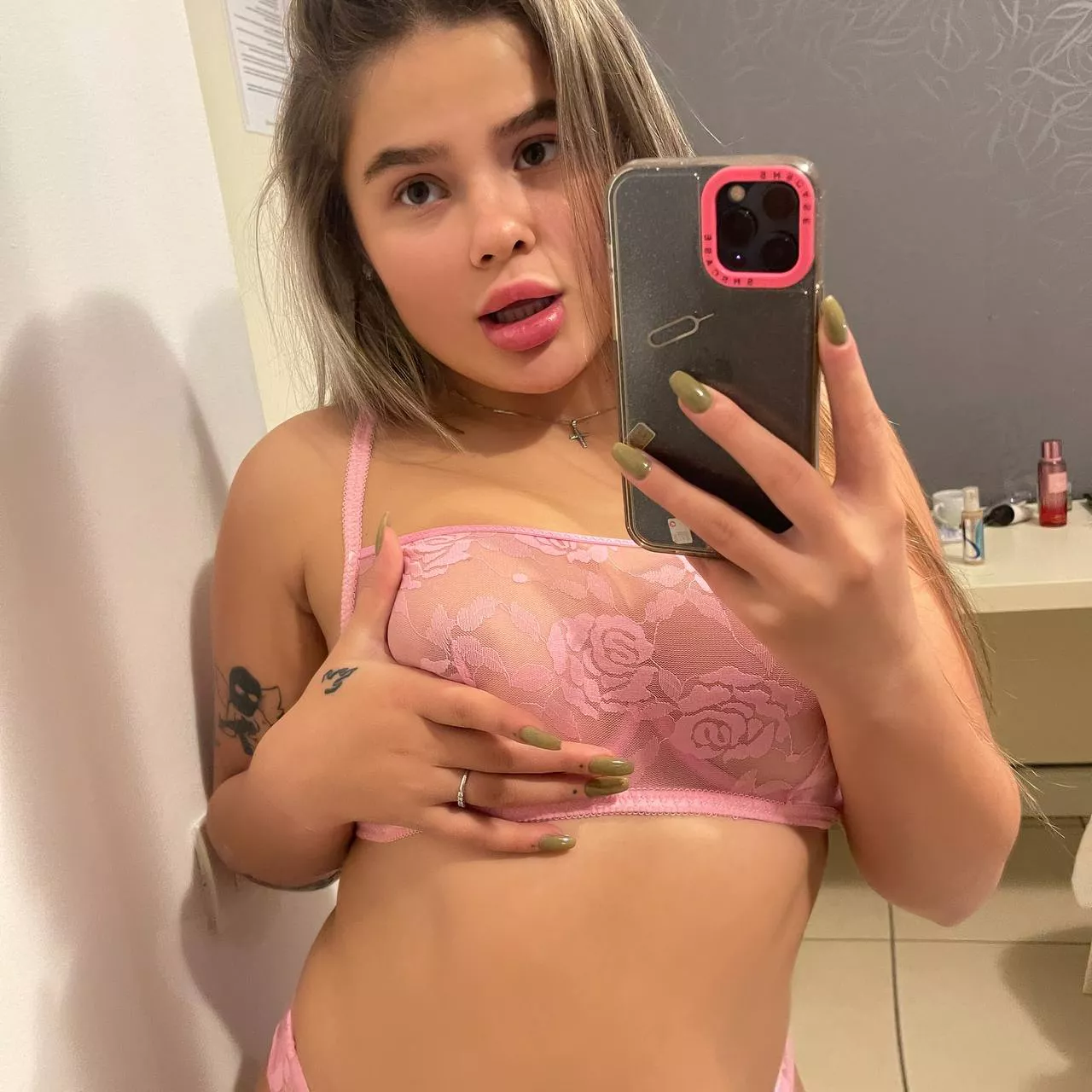 Just selfie to say hi
