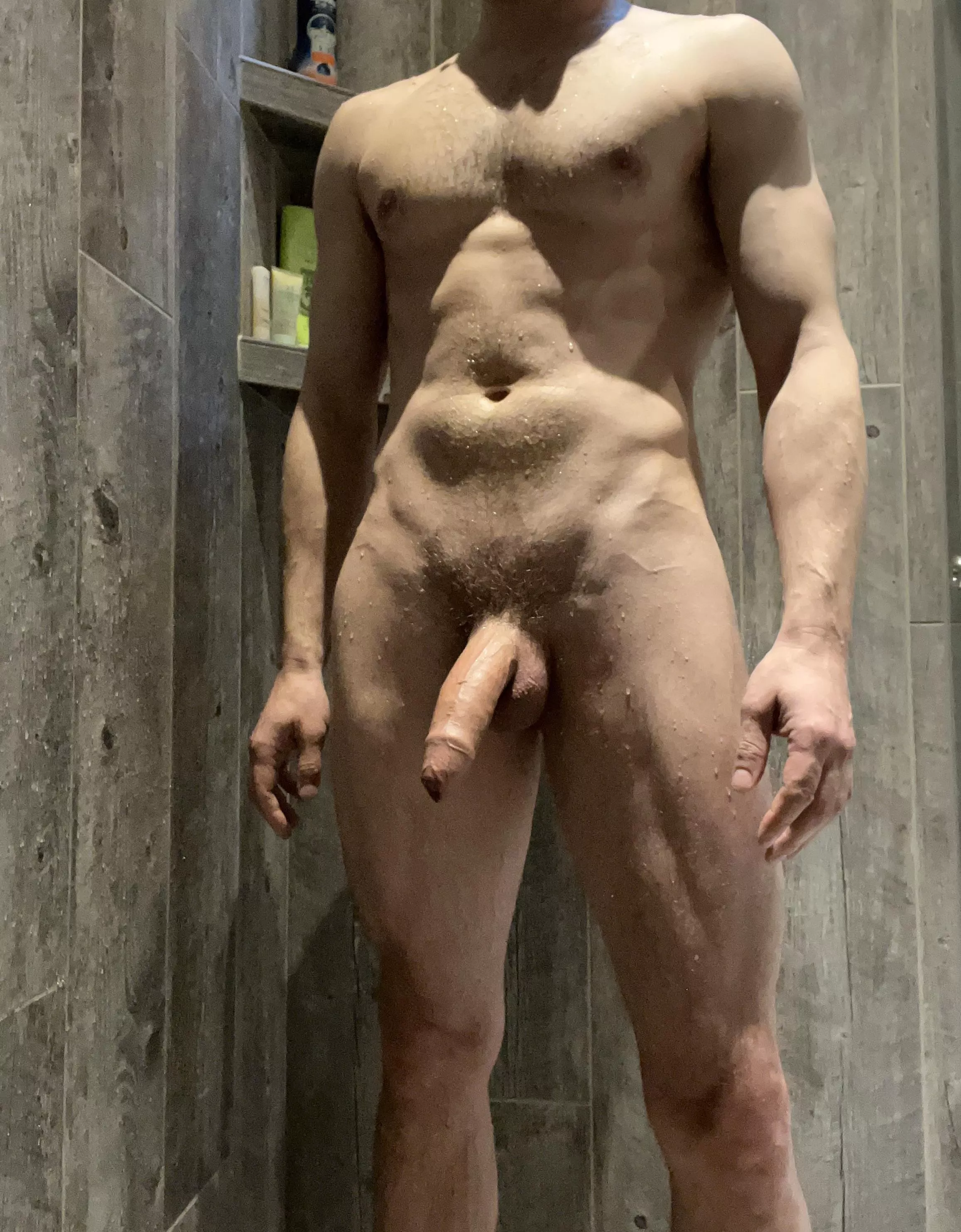 (M) Is this pic too ‘posed?’ Either way, I’d appreciate a rate!