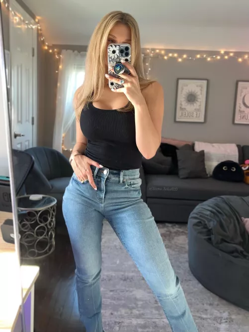 My denim jean pick of the day💕