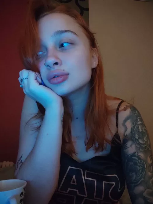 My lips seem even more plump when I'm not wearing eye makeup...agree?