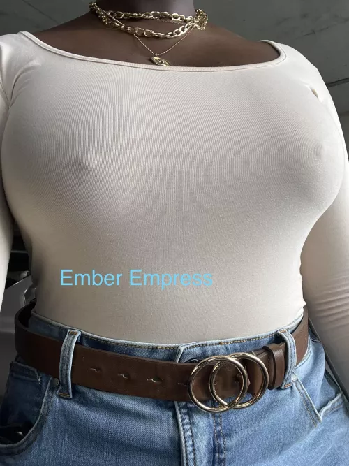 The Girls said HEEEYYYYY! say it back <3