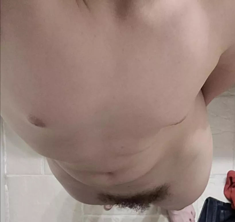 Tiny tits 😭 18 F