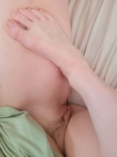 Where are my feet lovers