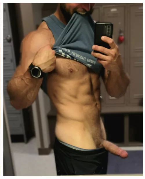 100% ready for hump day, Any volunteers? [36]