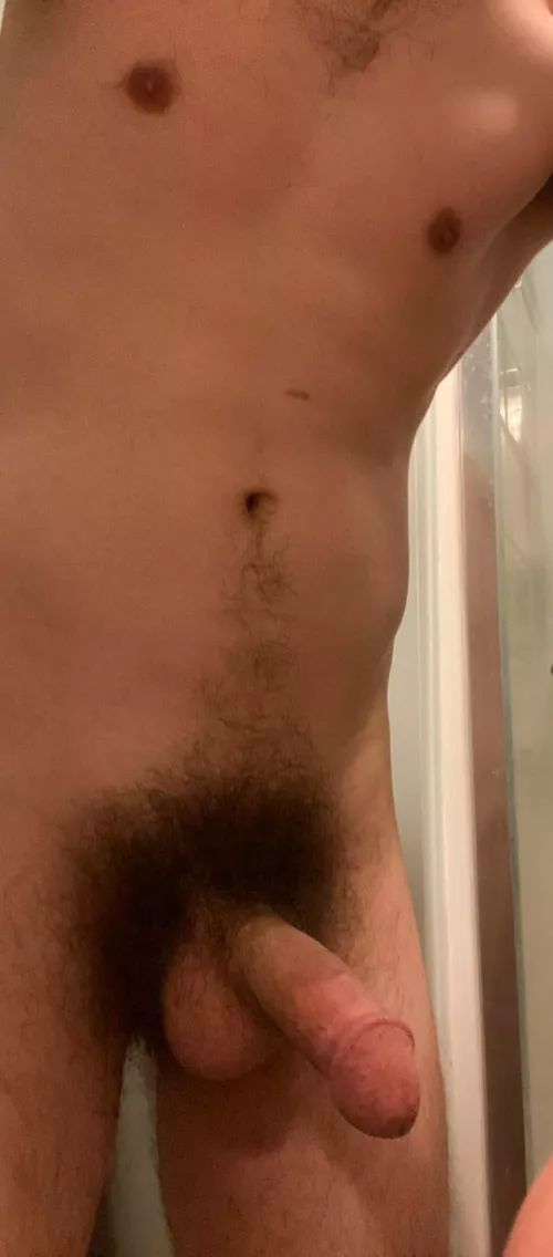 A bit horny on hump day, any one want to help?