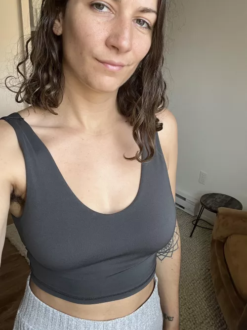 Happy hump day 🌸 [f]