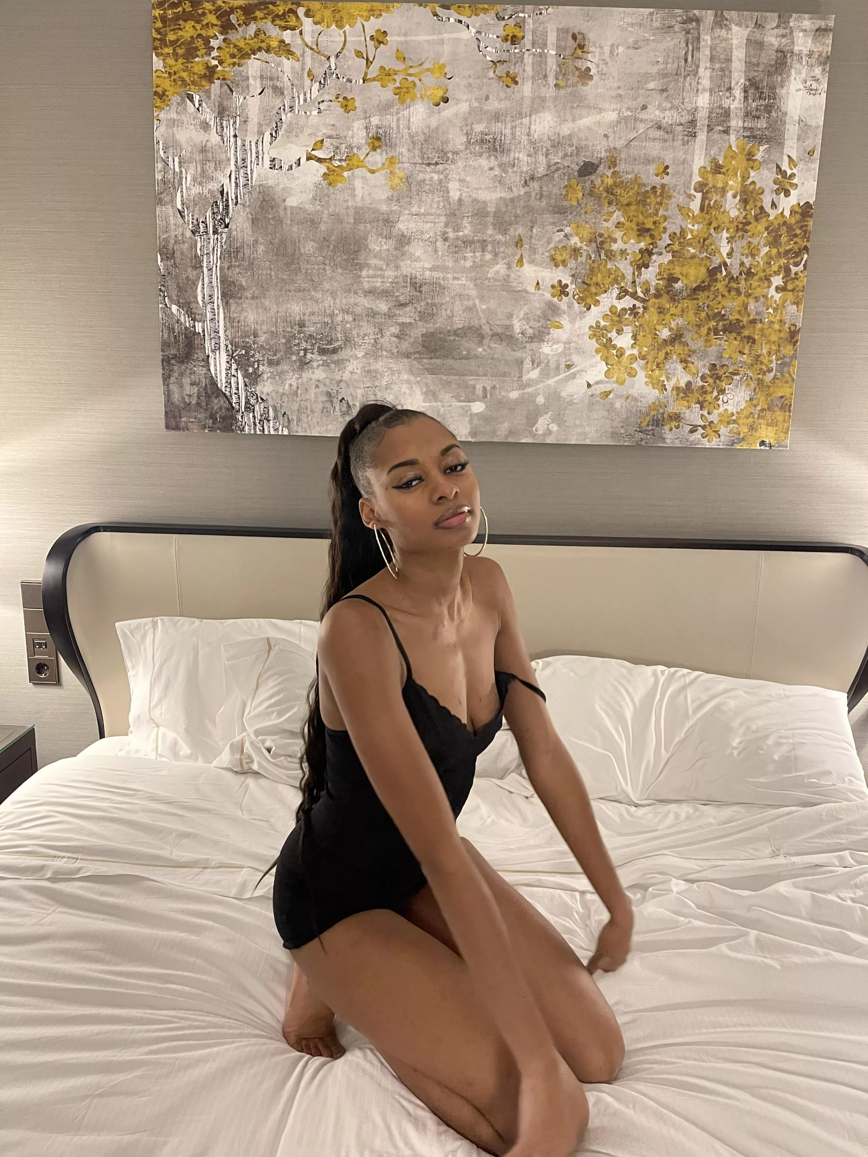 I know you are tired. You can use the pillow.