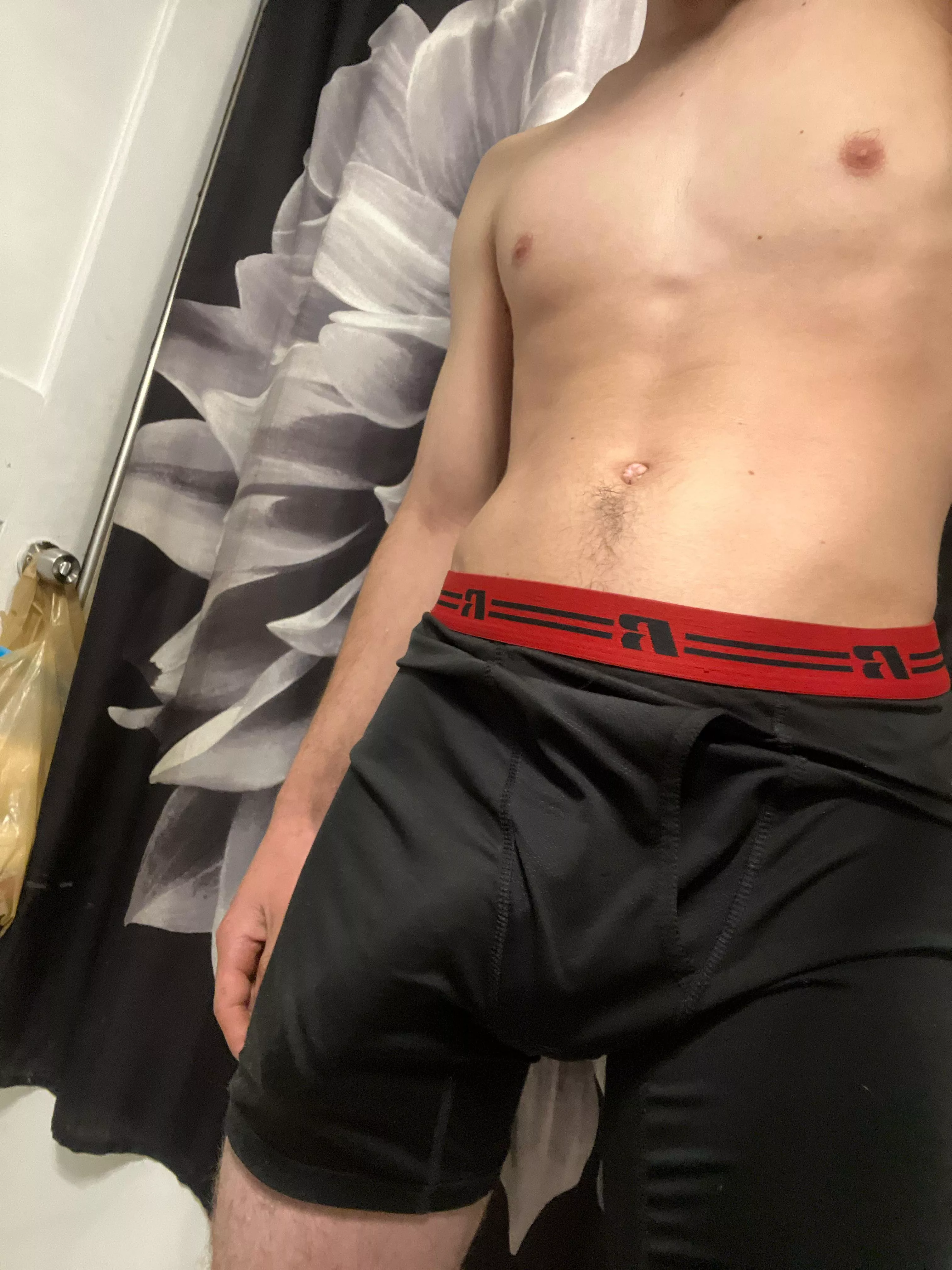 I love the way compression/spandex material feels