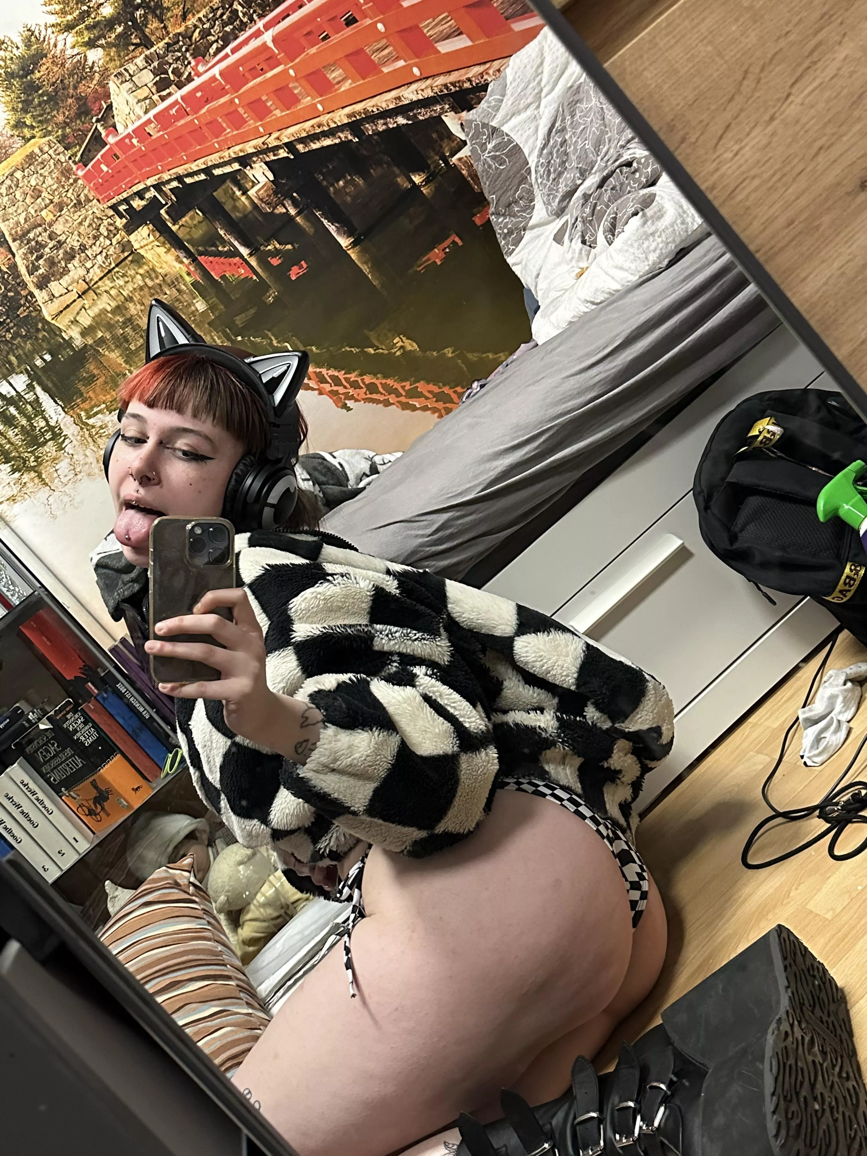 I've been feeling kind of weird the last few days and I even think I'm pregnant. It would make me so horny if yes because my boyfriend has watched me as his cousin cum inside me and it would be his child I've been feeling kind of weird the last few days and I even think I'm pregnant. It would make me so horny if yes because my boyfriend has watched me as his cousin cum inside me and it would be his child