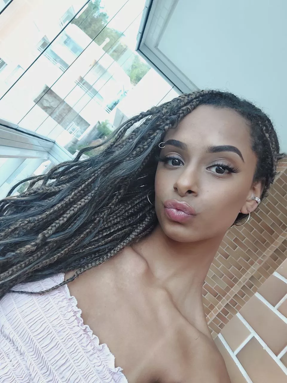 Let me be the one to make you feel alive.