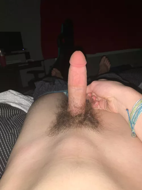 looking for muscular guys :cheerfulzeke