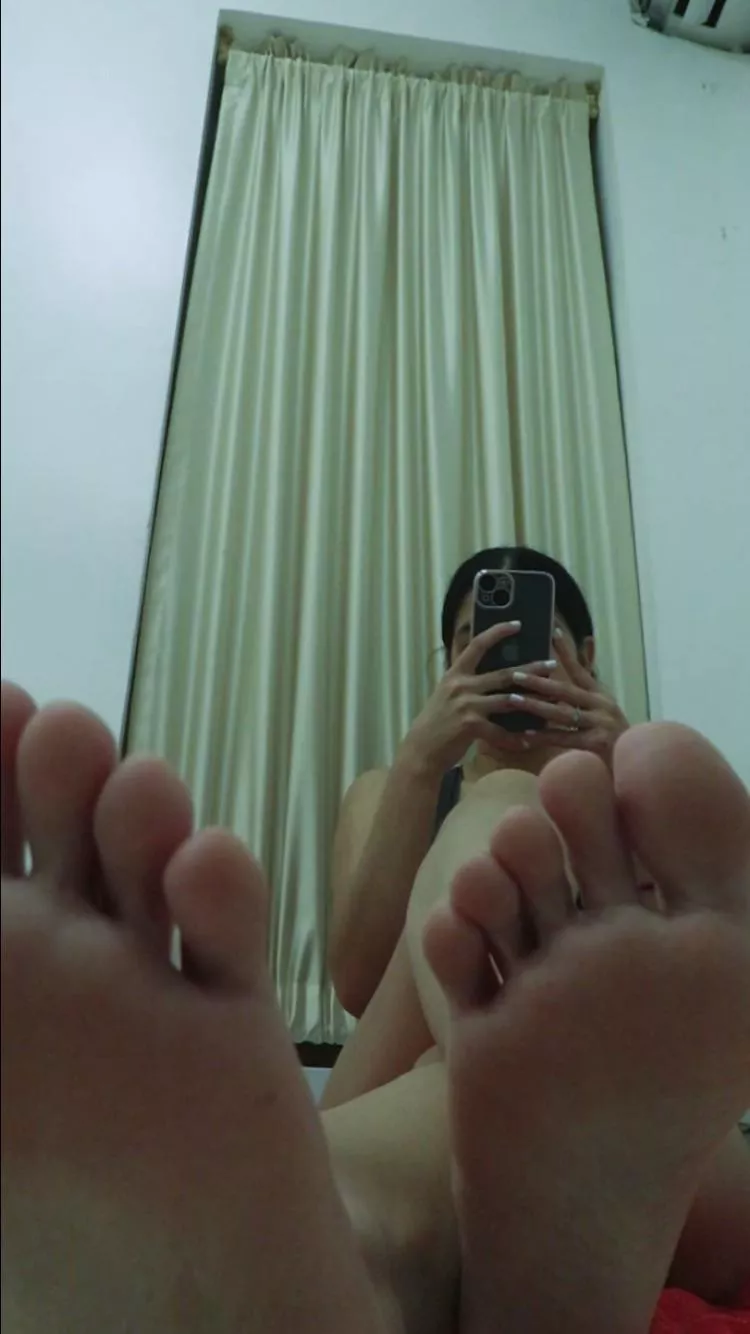 750px x 1334px - pov: i'm ignoring you while you suck my toesðŸ¤­ nudes by Both-Weather4435