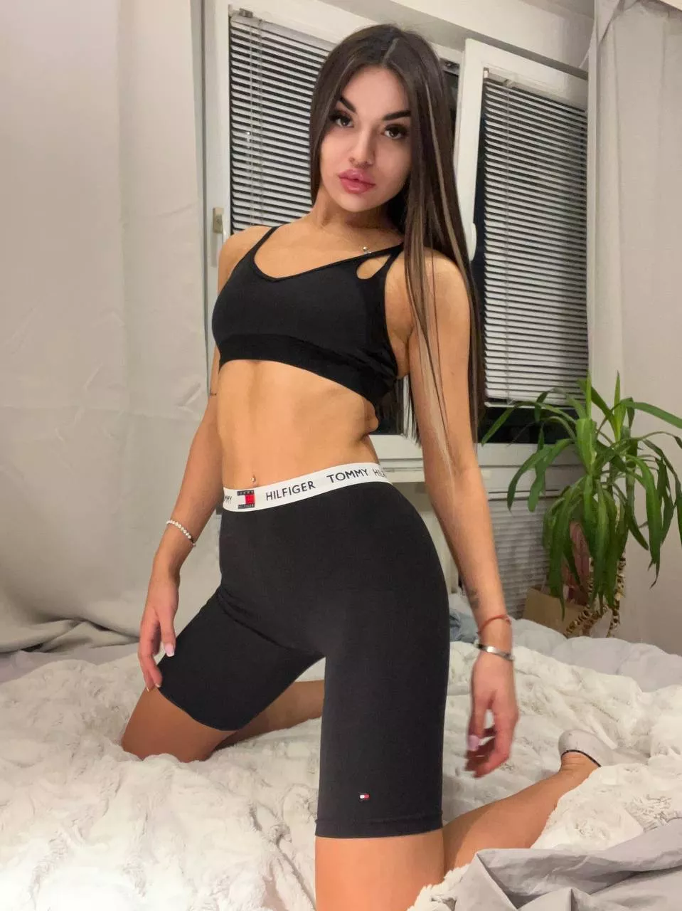 Stick your dick in my sports bra and let me give you a titfuck the only way I can.
