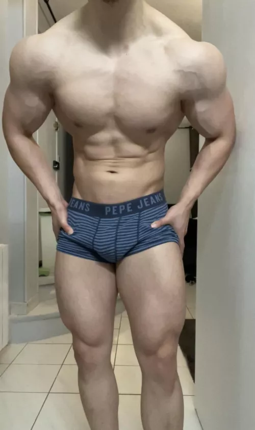 Boxers or briefs? 🤔