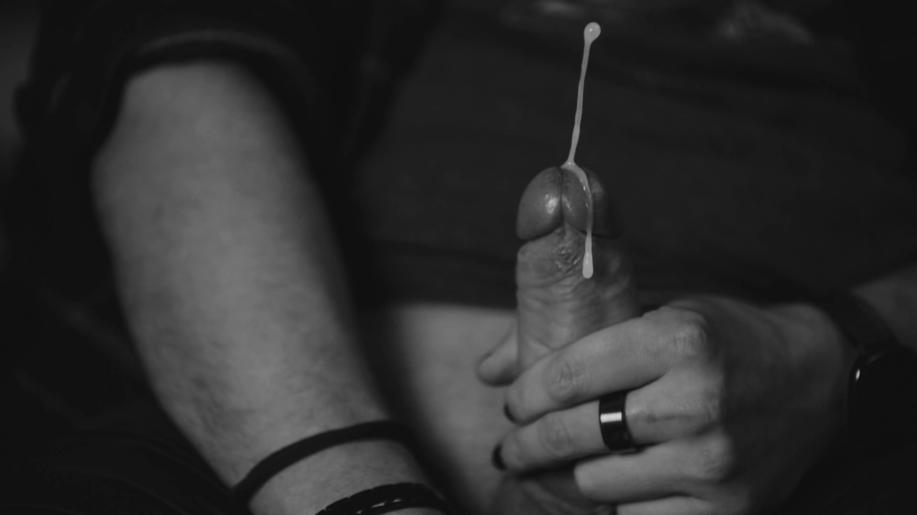 Checking in with some cum 🙃