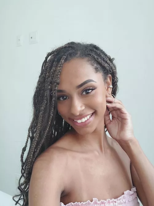 Come closer and let me take your breath away with every touch and every kiss.