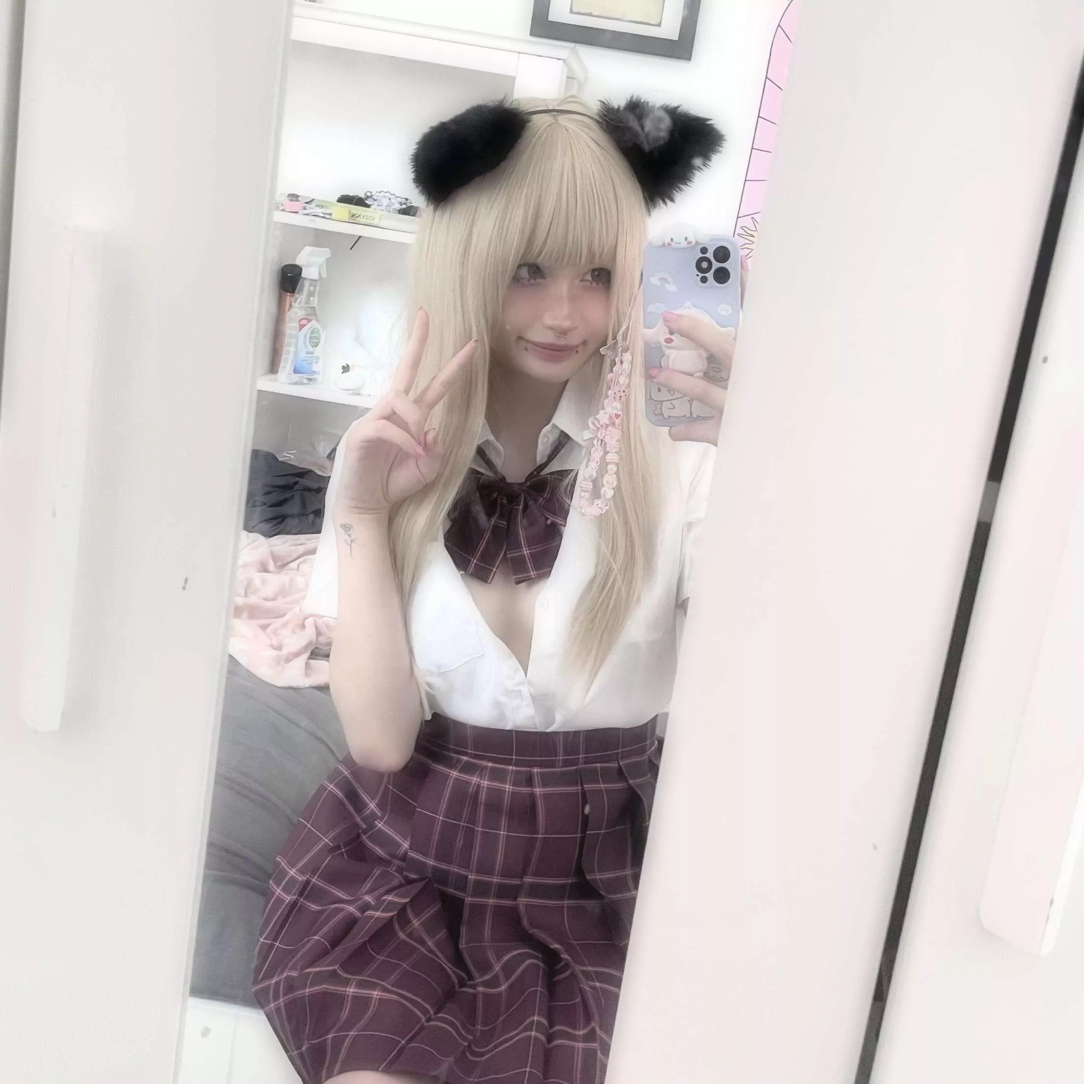 Come over I’m bored, meow!