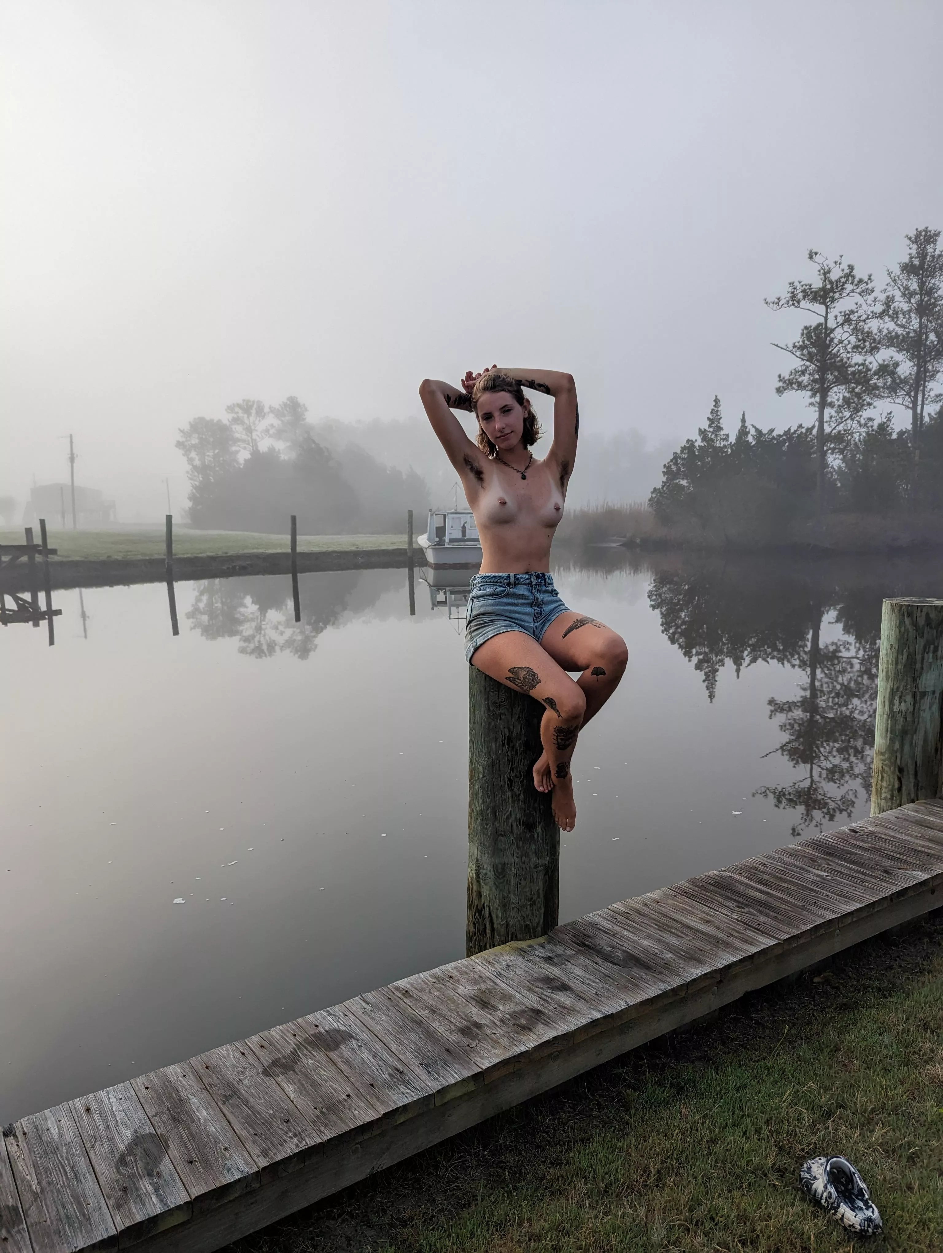 Come smell my natural pits!