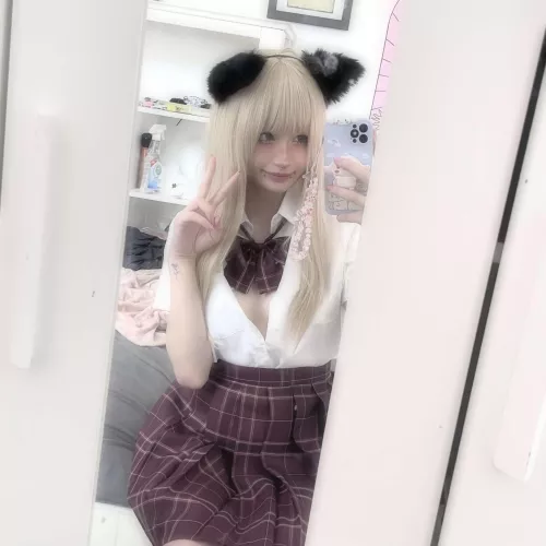 Cute catgirl by Bestgirlkatt