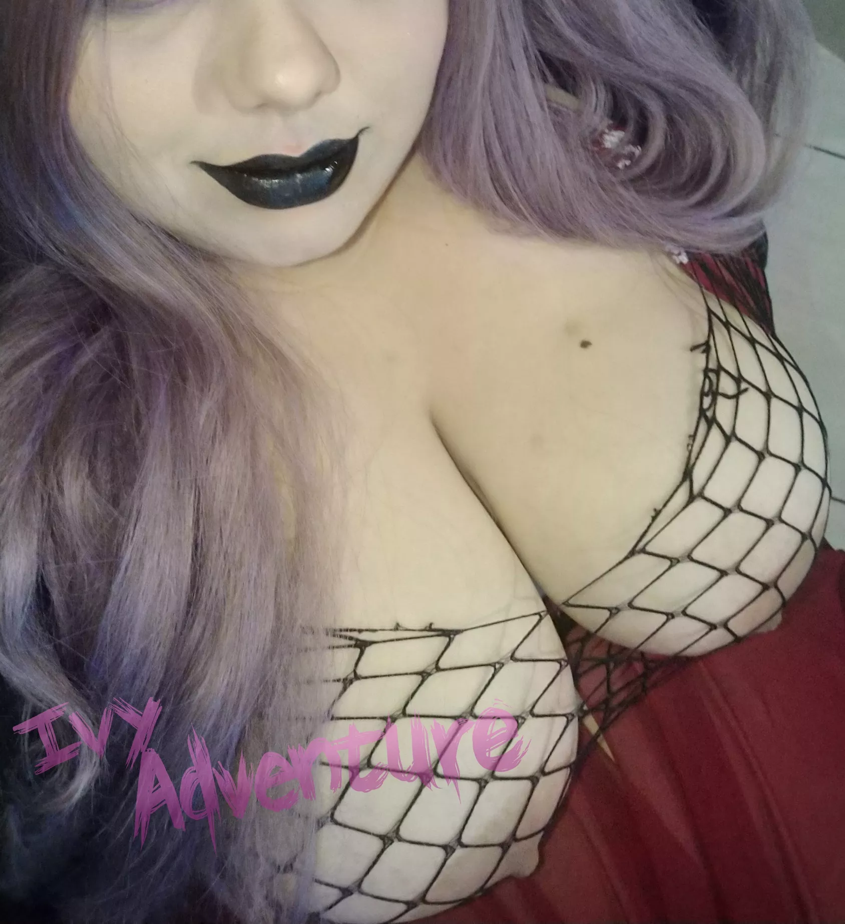 Do you like goth milf with big boobs?