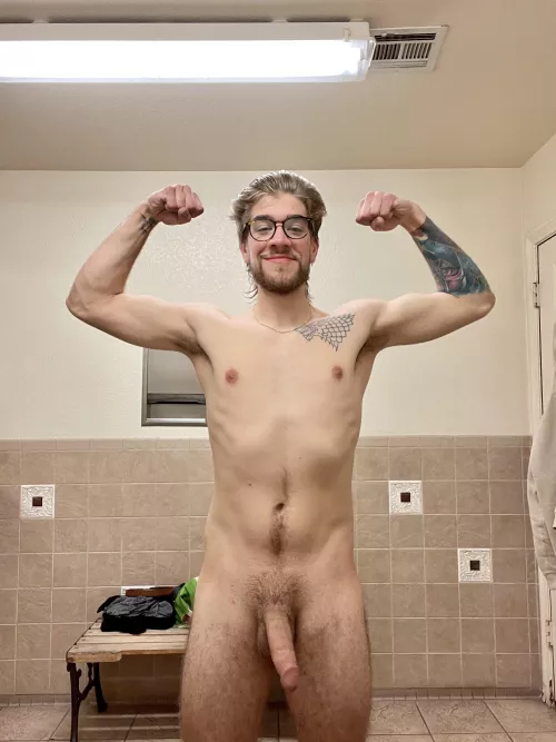 Flexing everything I have 💪🏼😏