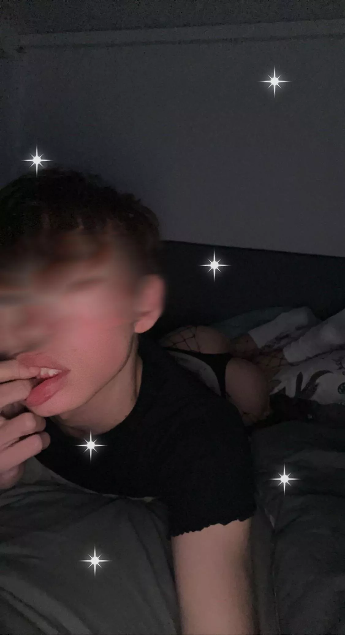 German bitch would face time in 1 hour and I'll show you what you want🤤😈