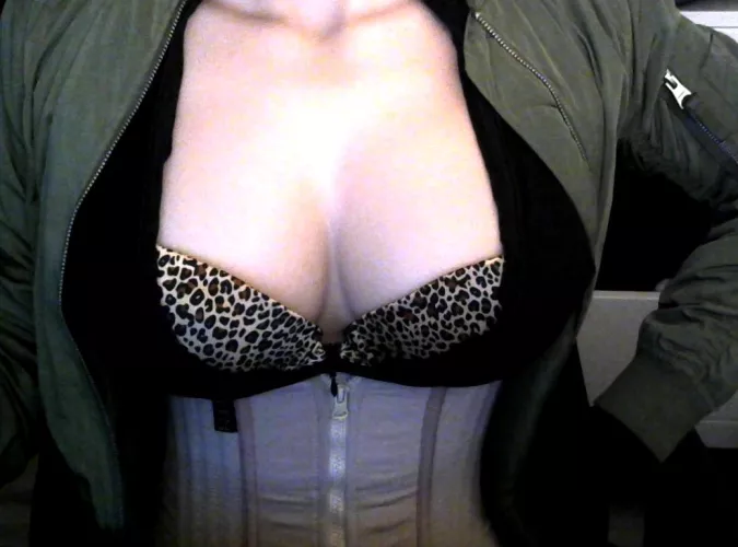 Getting ready for some streaming night