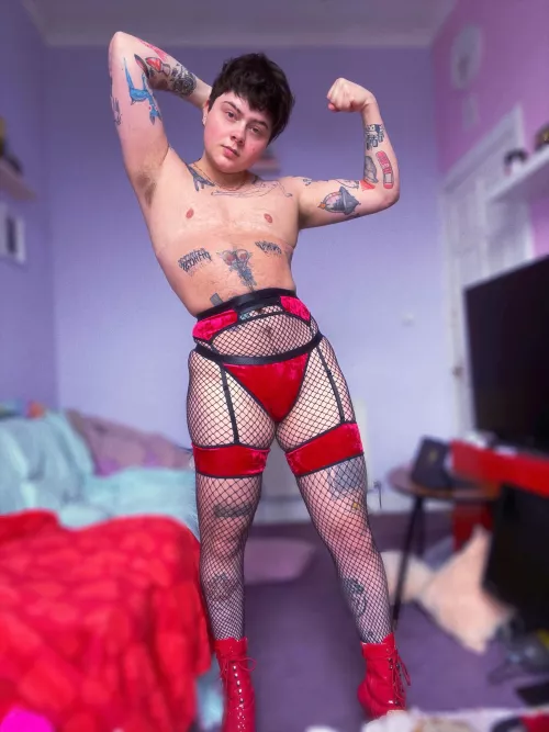 gonna wear this to a queer club night next week, what do you think? :)