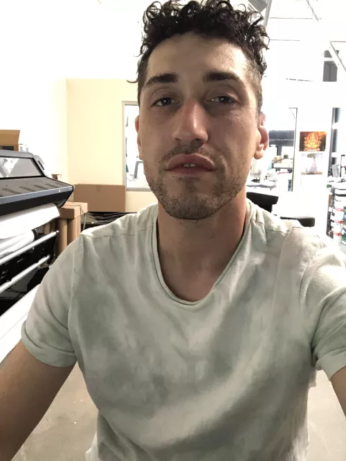 I have an office job and come in like this lol