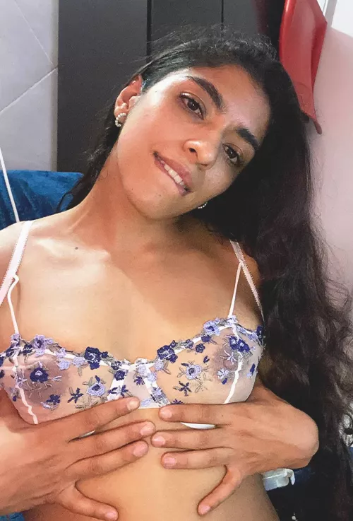 I heard you are into long haired latinas