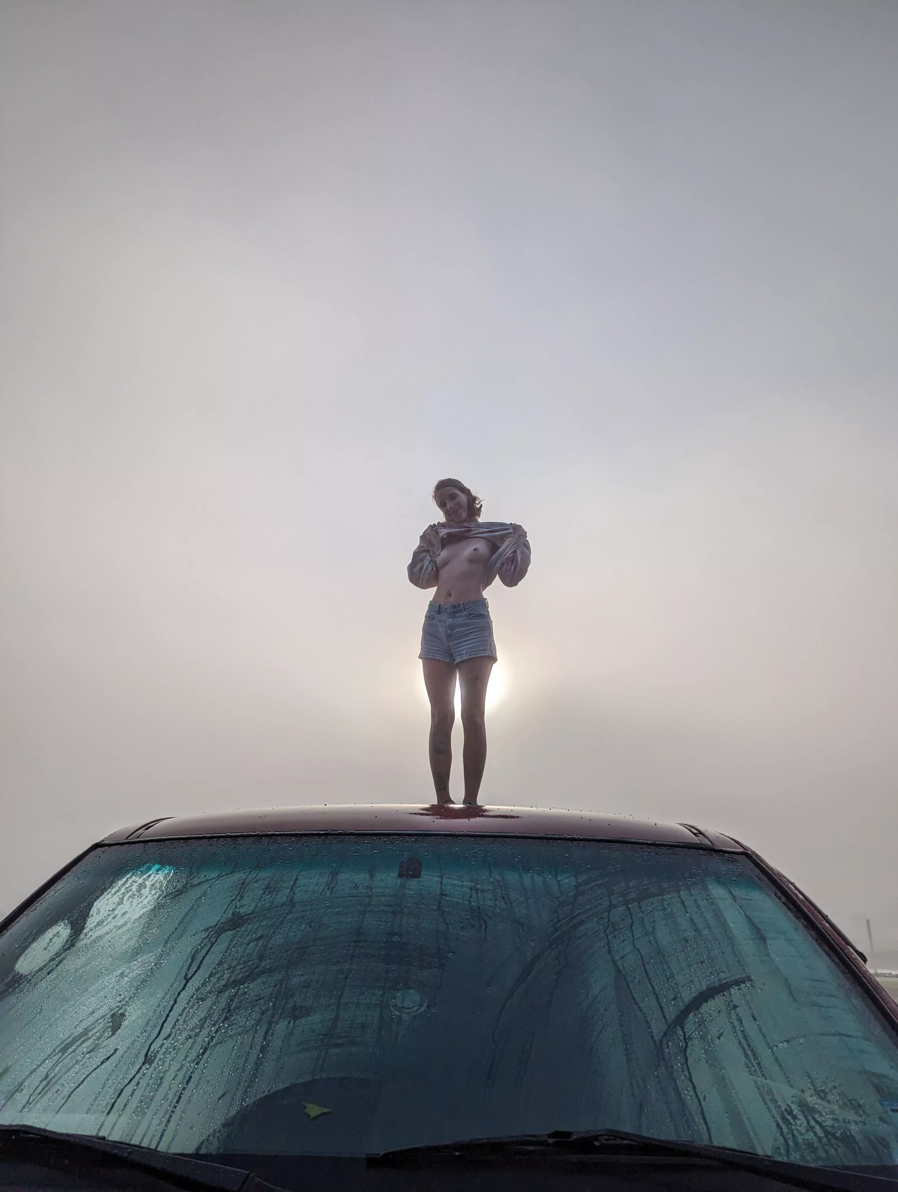 I look so tiny up here🌥️