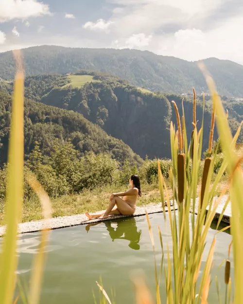 If the Vineyard has an outdoor shower, I’m considering it clothing optional