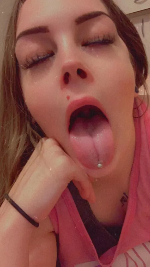 I’m ready to gag on your dick