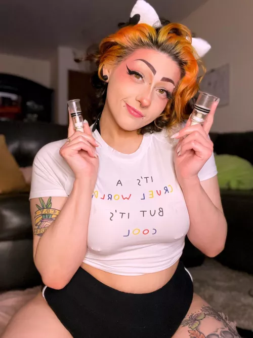 oh goodness, it’s already pumping time? 😍 which size, owner?