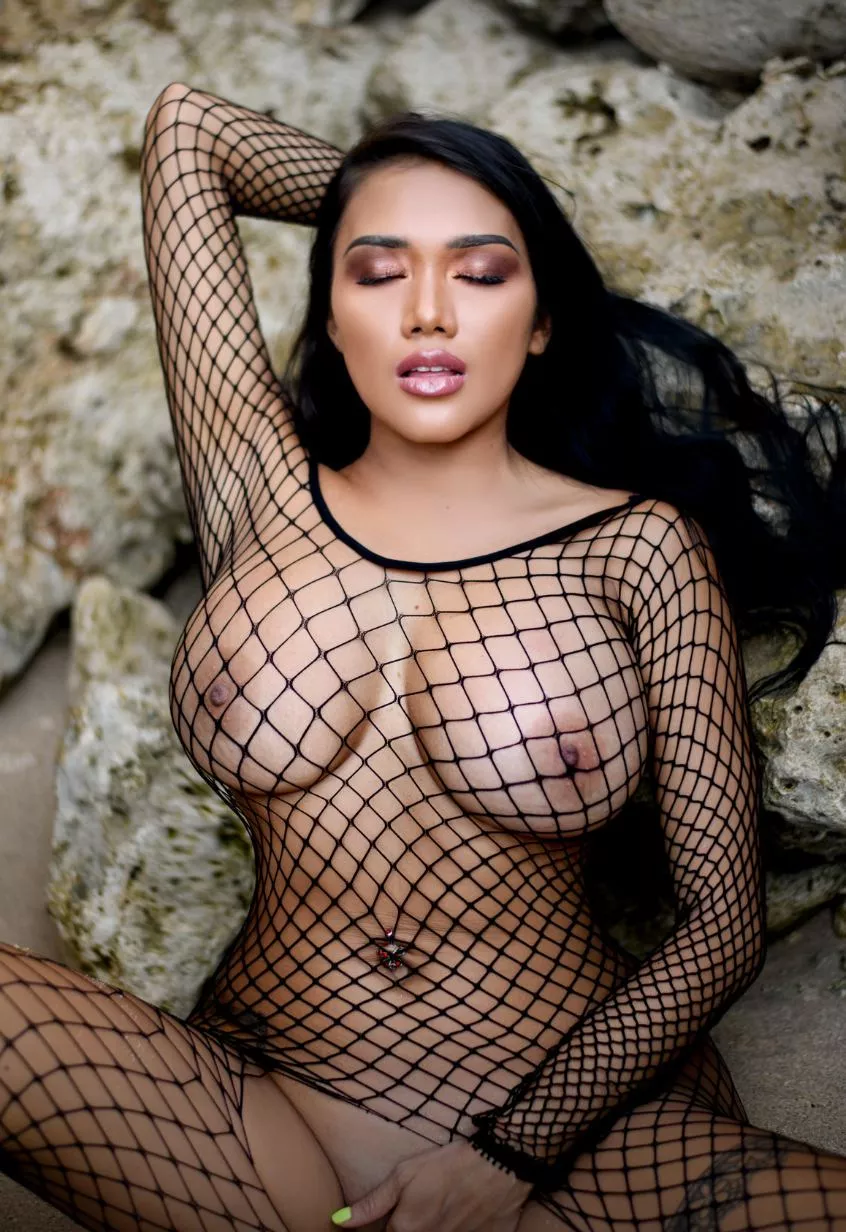 Pretty asian slut, always on my worst behavior 😈