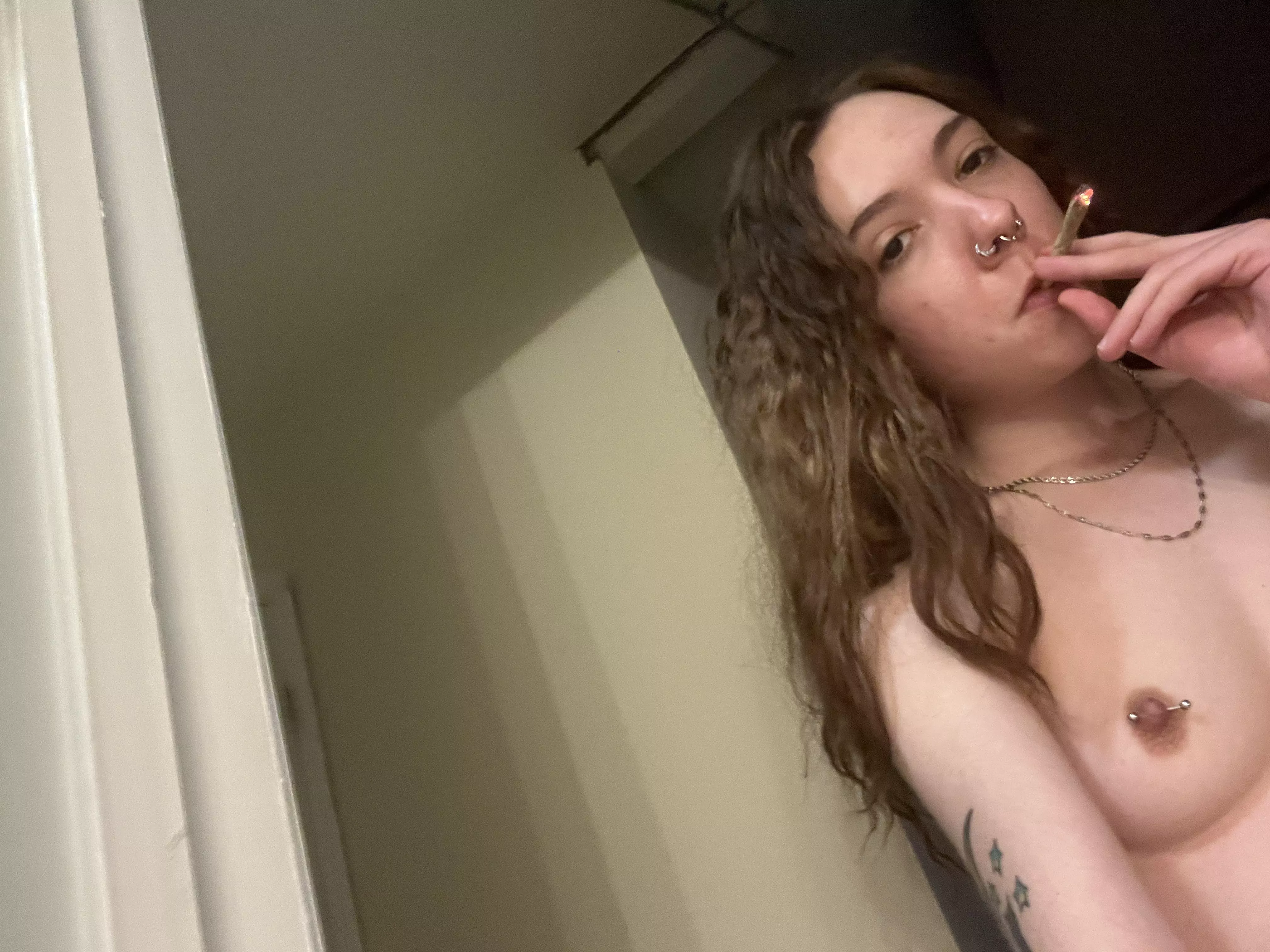 smoke with me (f)