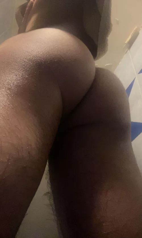 Some booty for everyone