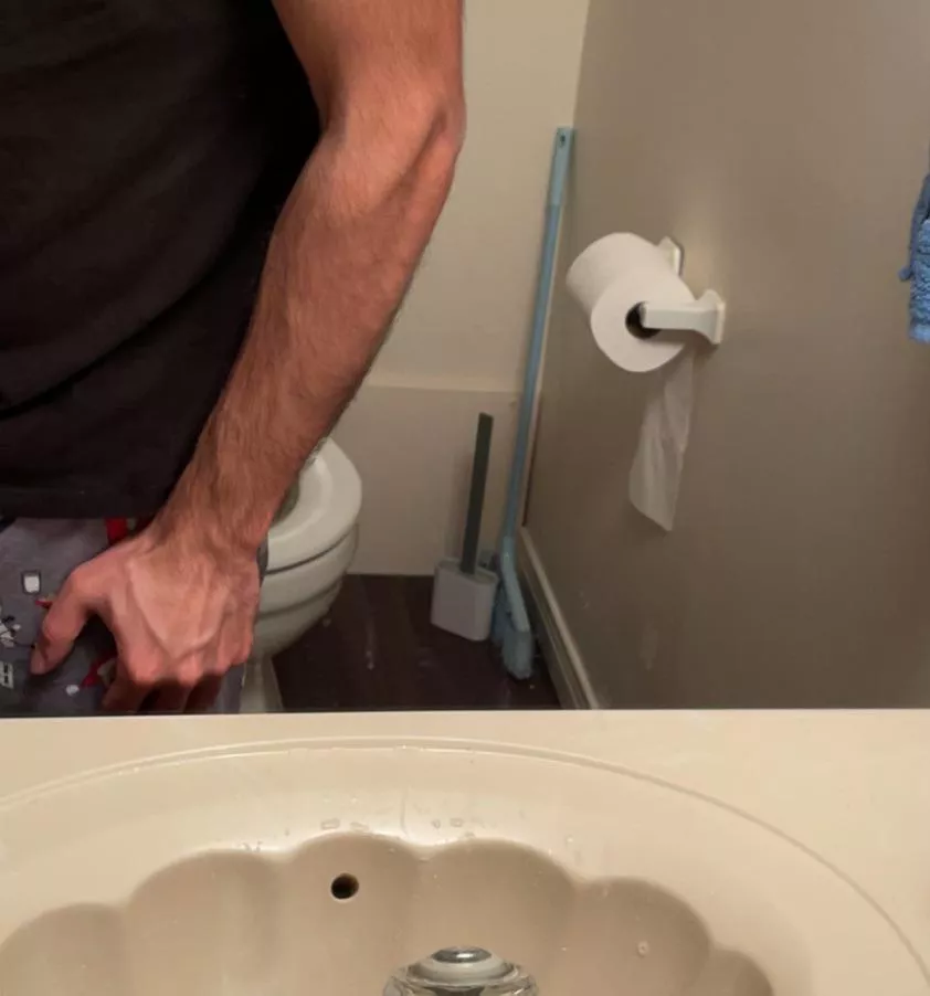 still smoll forearms 🥹