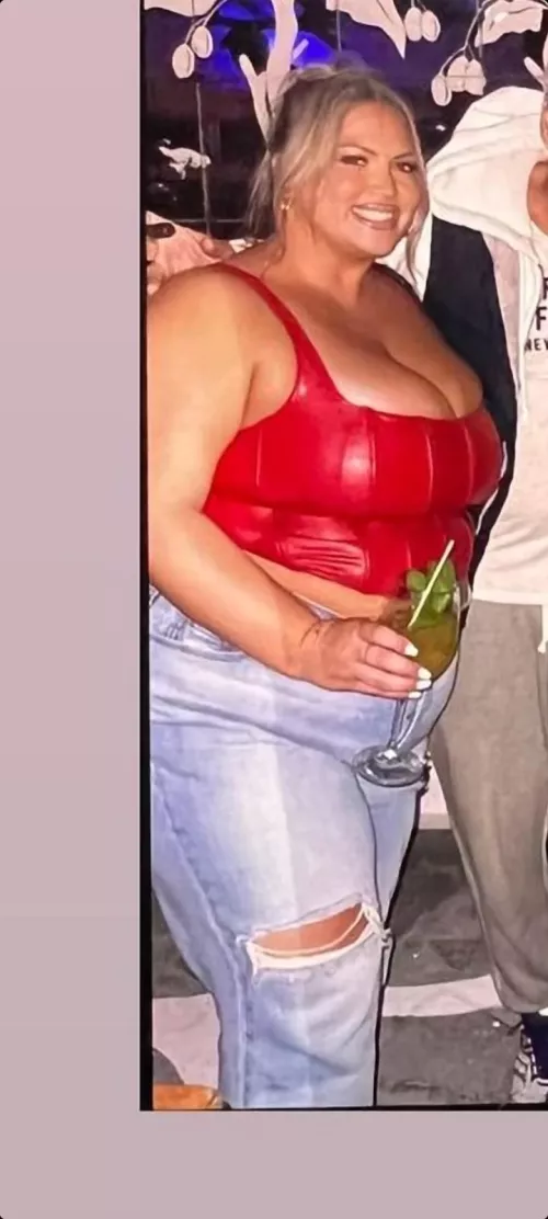 tits aren't the only thing bigger that belly getting huge, those thighs, arms, face 🤩🥵😋