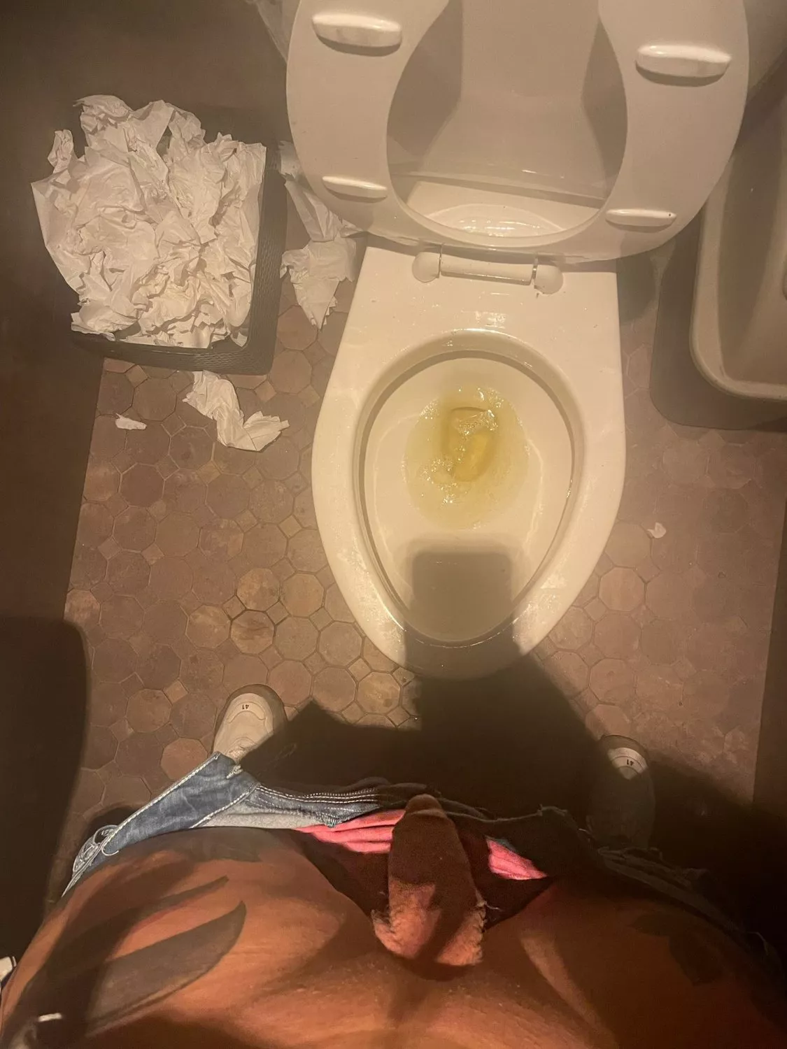 Venez dm pour un groupe trans