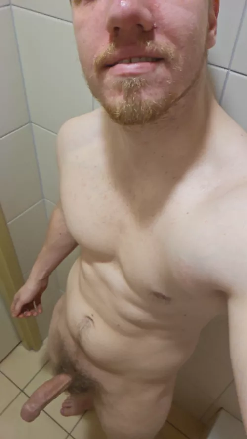 What would you rate me ? Tell me 😉