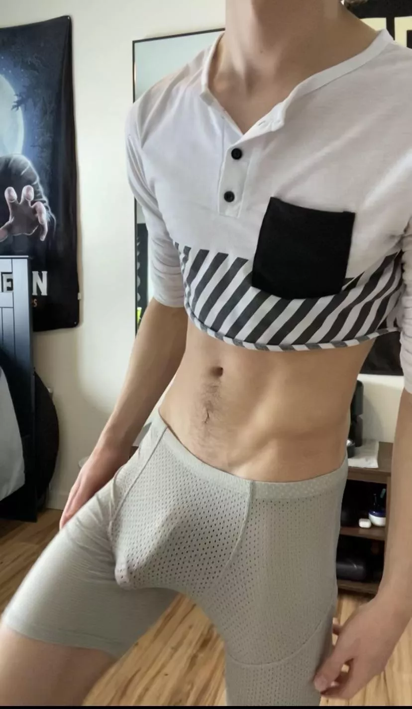 What you’ll see in the mornings if you’re my roomie 🫣