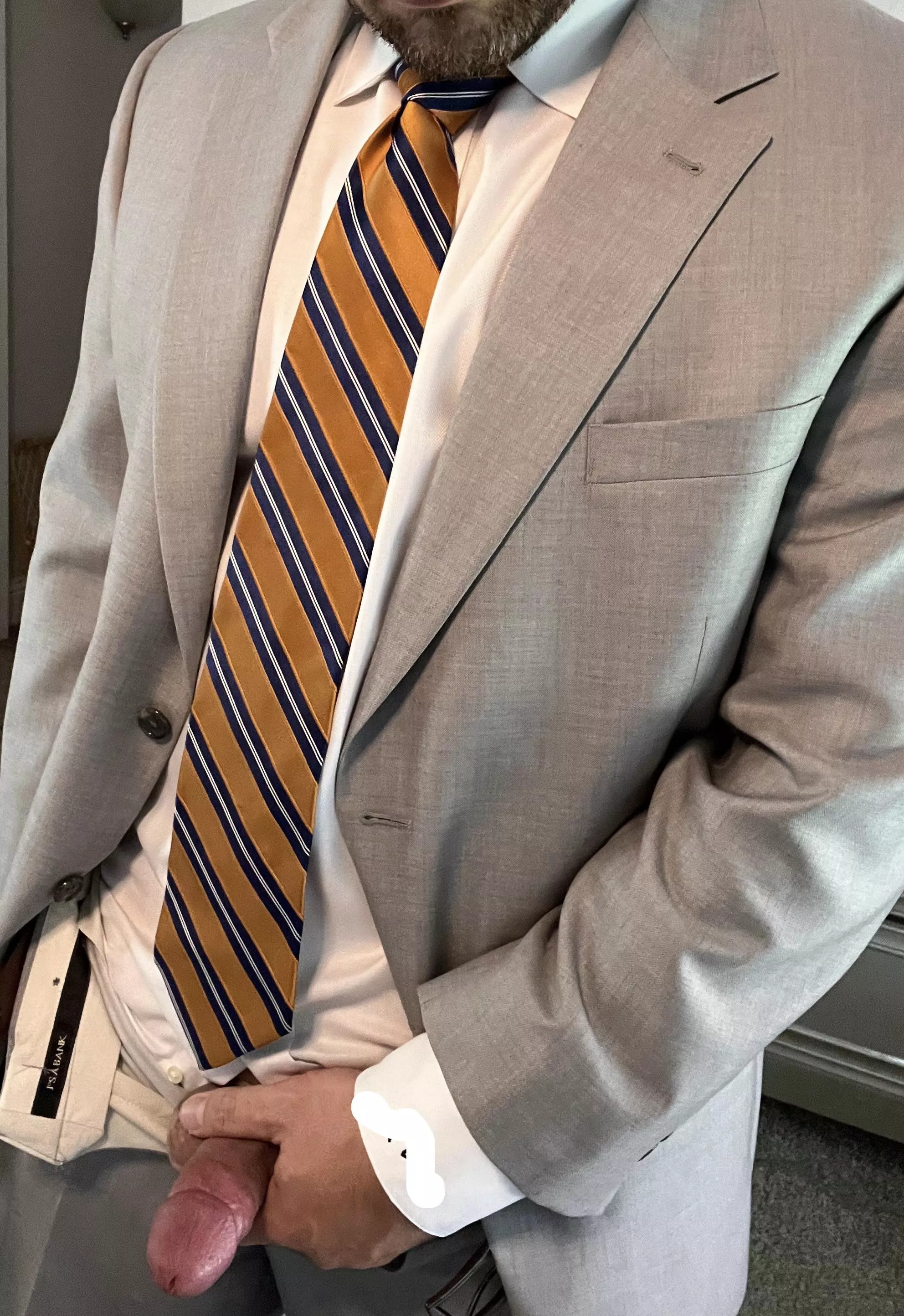 [40][M] The work week’s almost over, but I still have time to close one more deal…😈