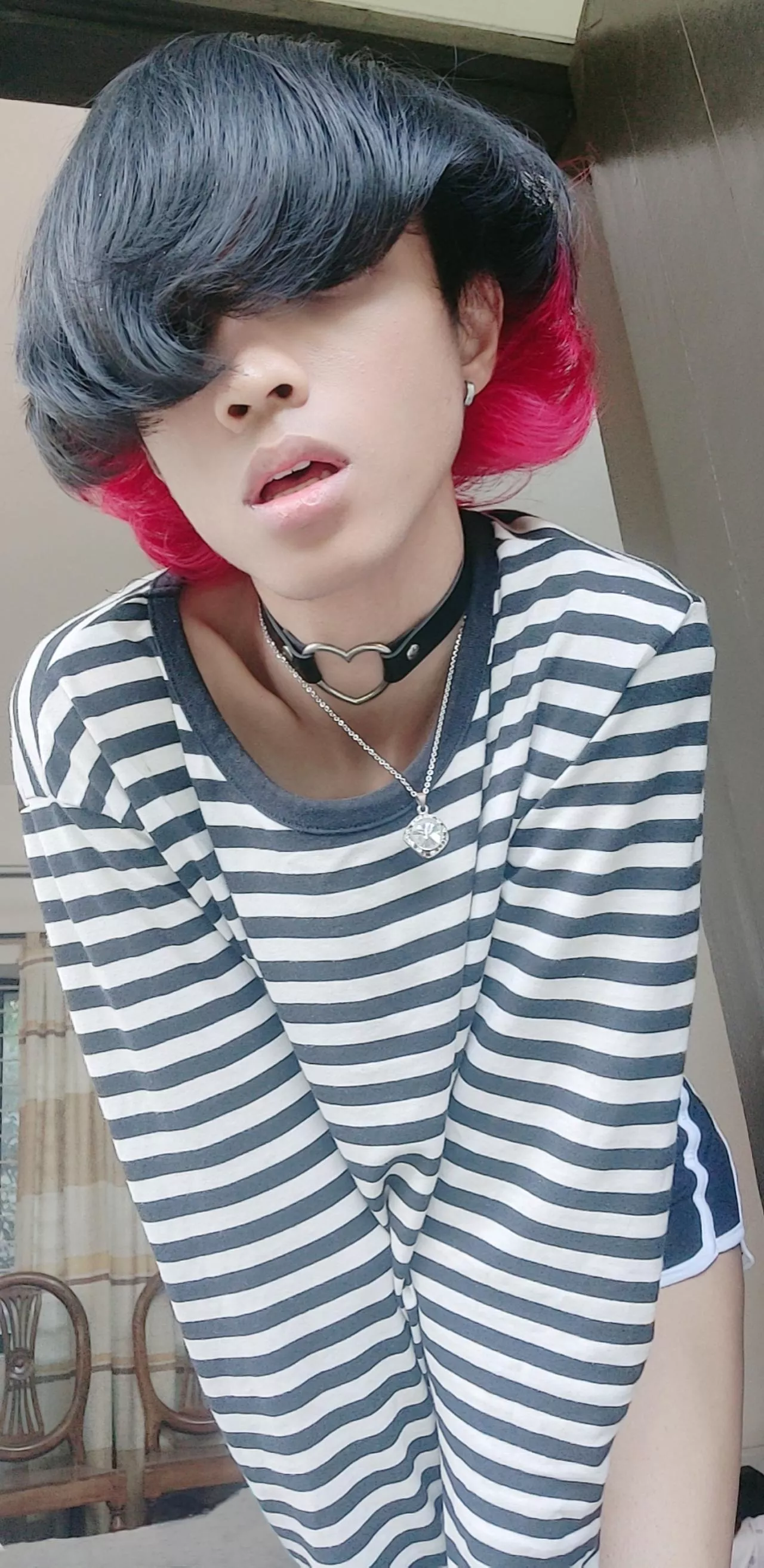 Aw u look tired,can I help 💜