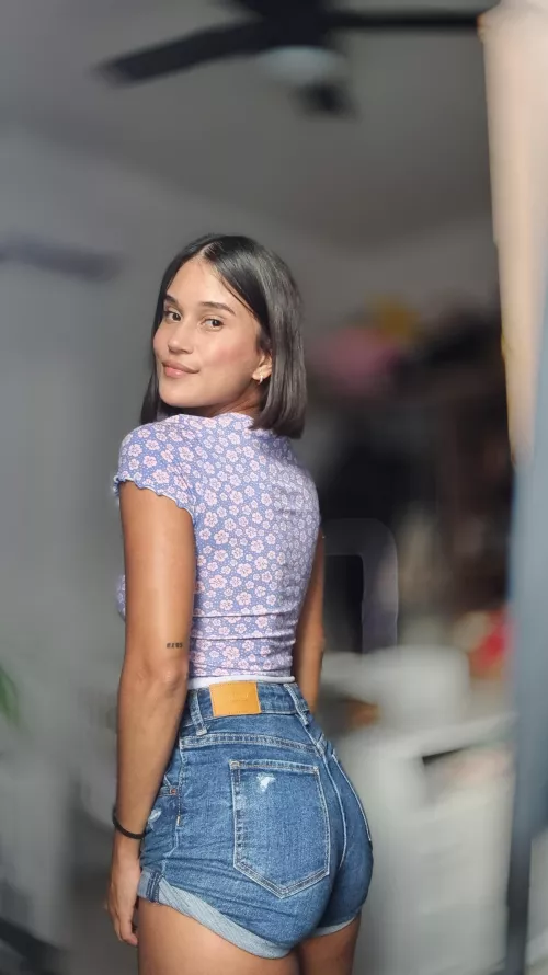 Be honest, would you jerk off to me ? Free link below